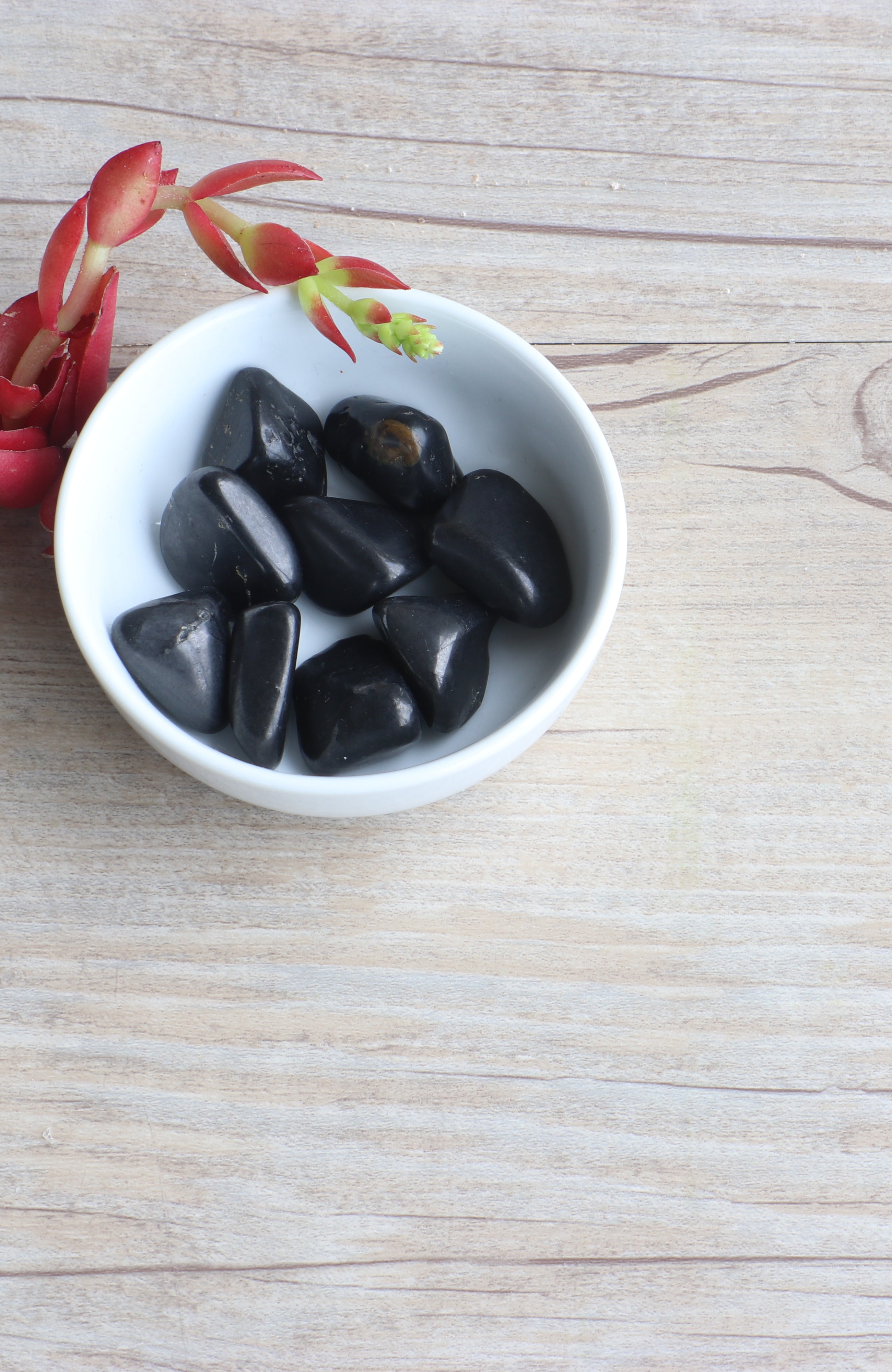 Black Onyx Tumbled Stone
